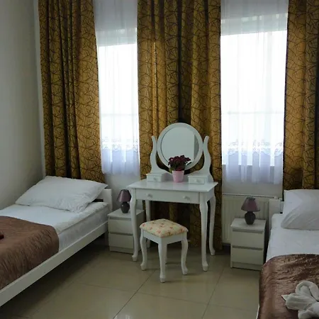 Z Prywatnymi łazienkami * Wolka Kosowska